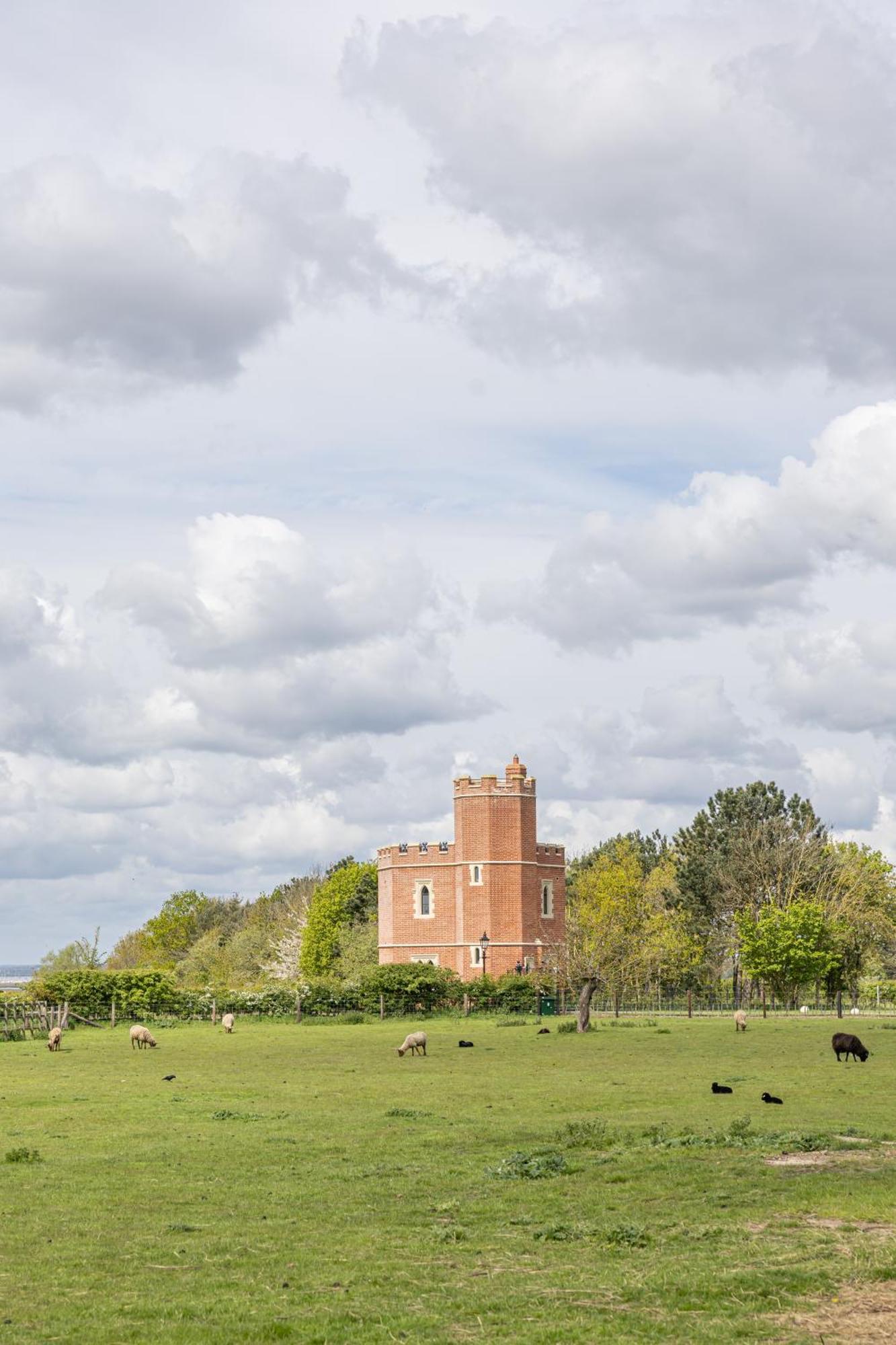 South Lodge, St Osyth Priory Saint Osyth Εξωτερικό φωτογραφία